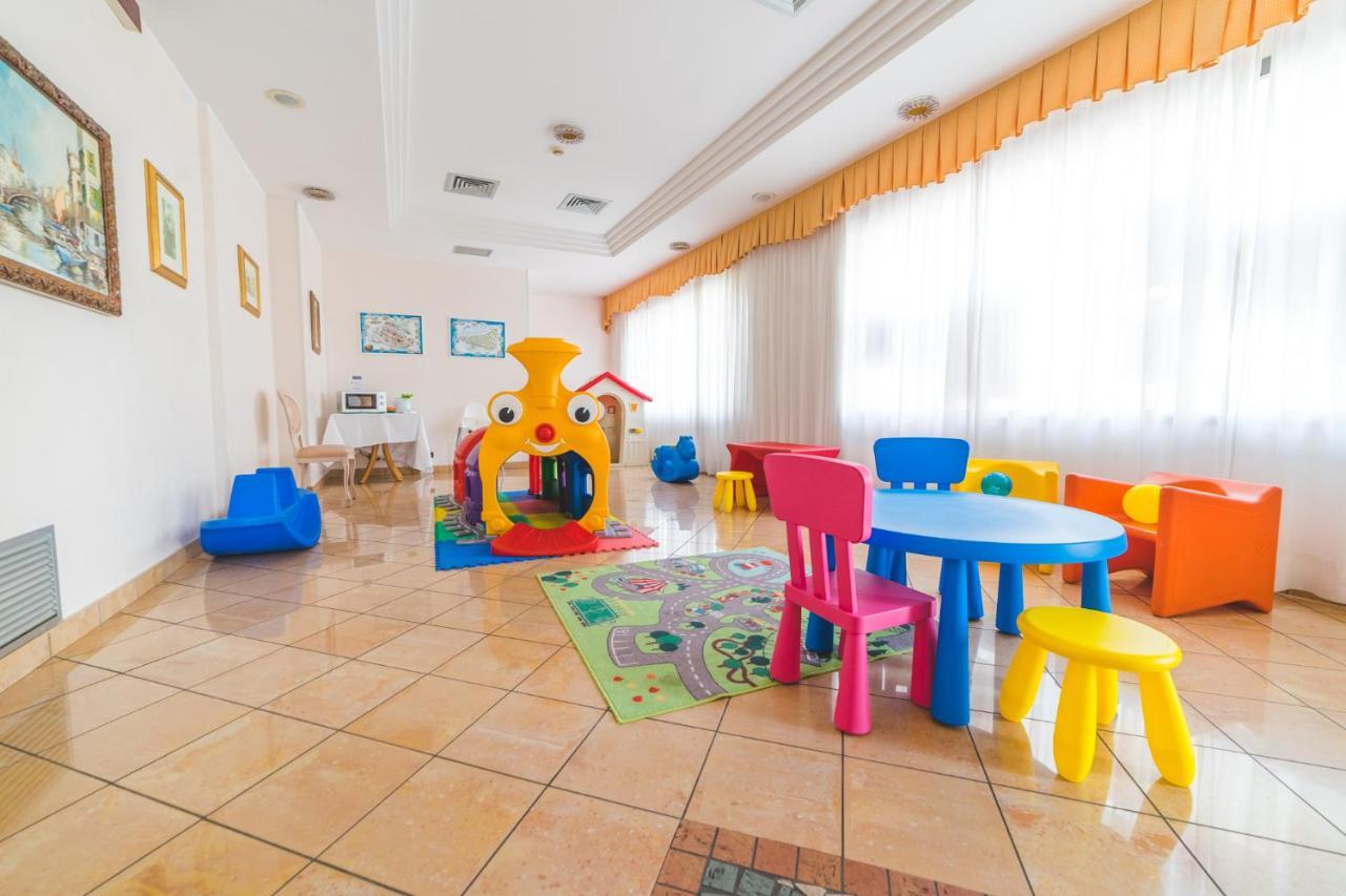 Hotel Sole Sottomarina Kültér fotó