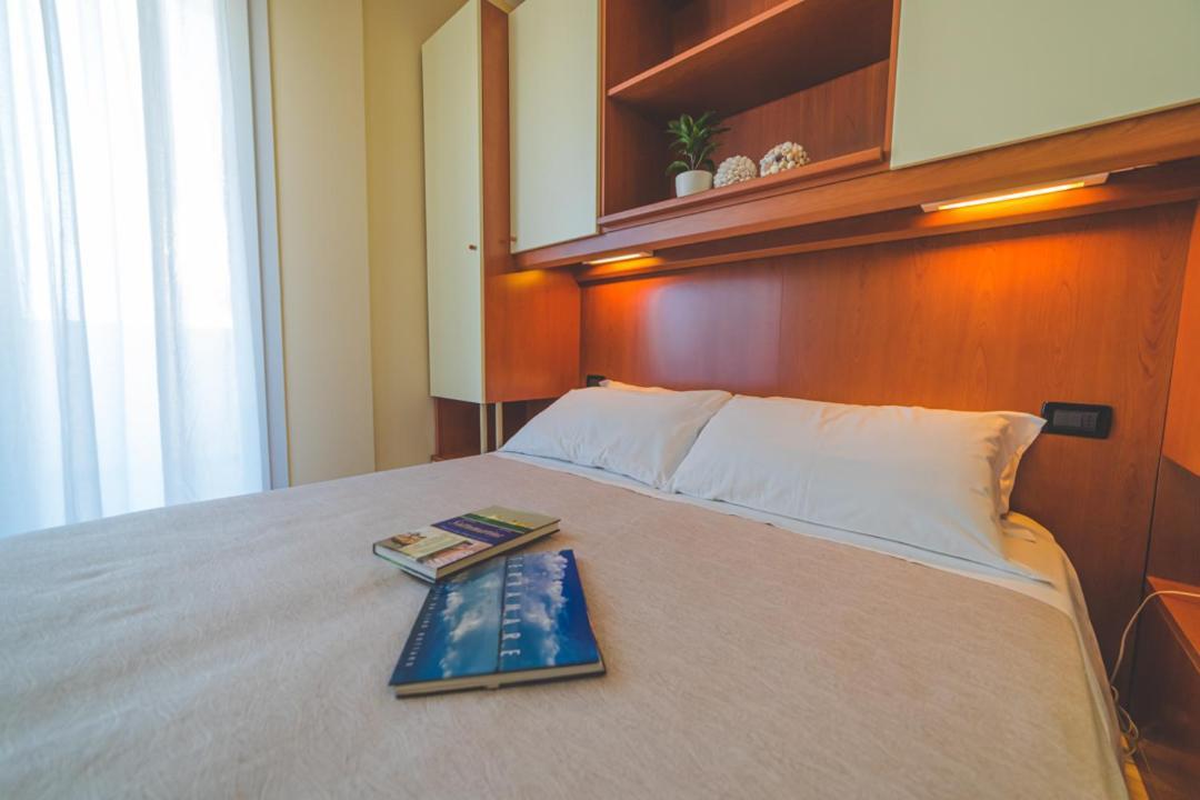 Hotel Sole Sottomarina Kültér fotó